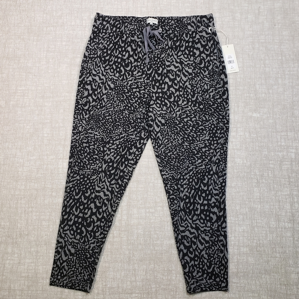 NWT Forever Comfort by NYDJ Black and Gray Sweatpants Size 0X